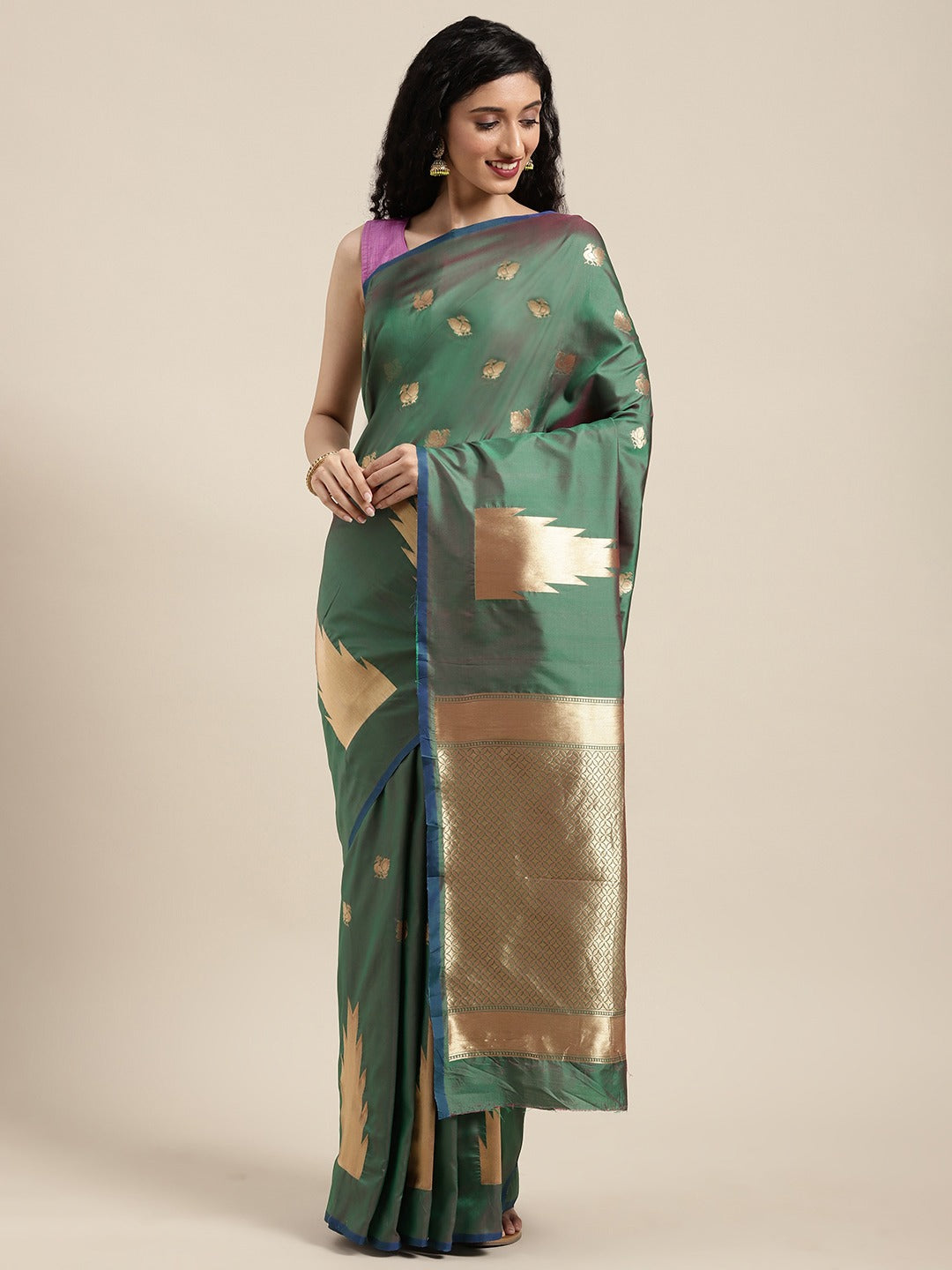 Beatiful Bottle Green Silk Woven Design Banarasi Saree