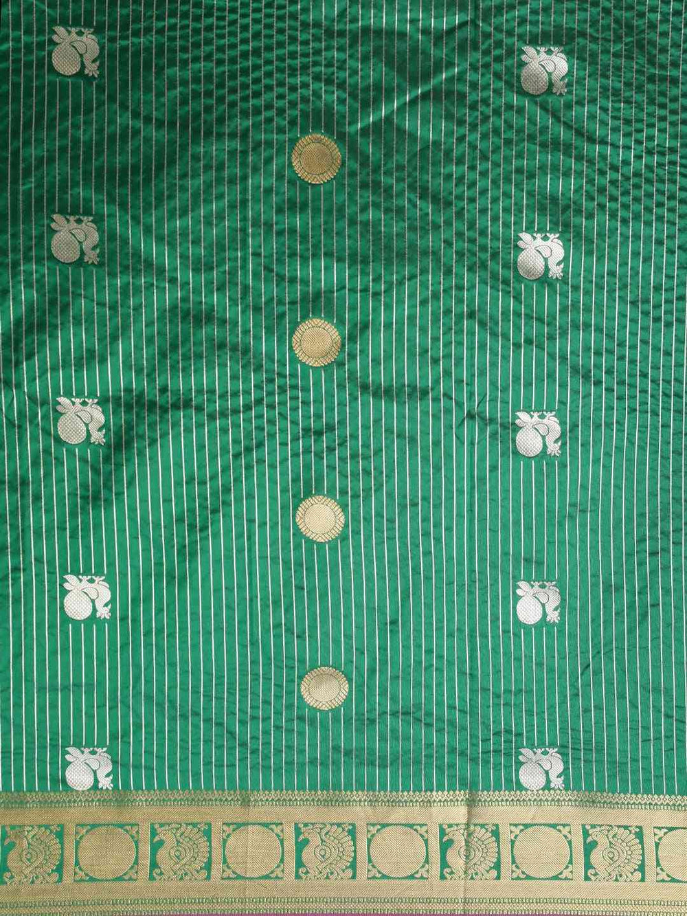  Embellished Green Colour Silk Banarasi Saree