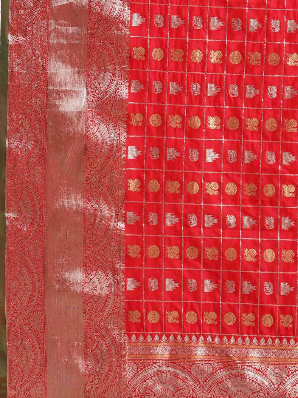  Exclusive Red Colour Woven Design Banarasi Saree