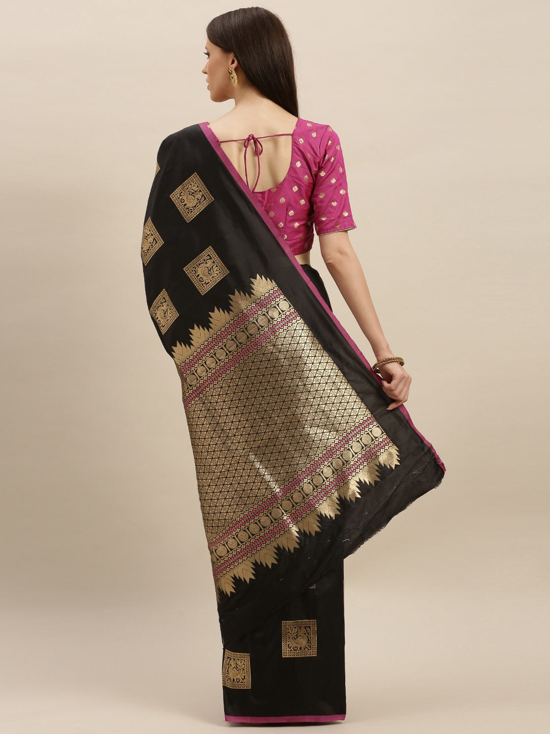 Kanjivaram Black Colour Silk Blend Woven Design Saree 