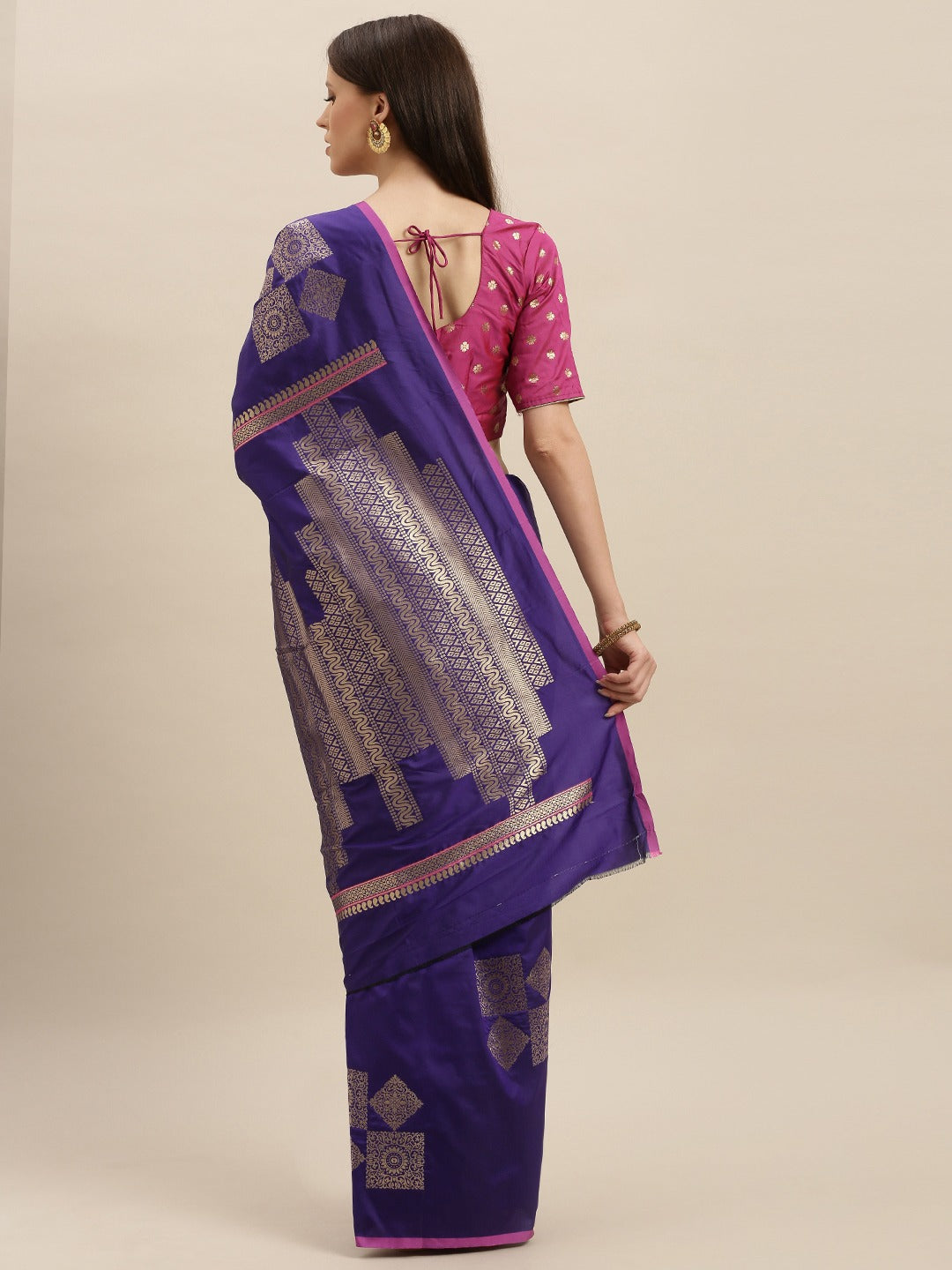 Stylish Kanjivaram Indigo Colour Silk Blend Saree 