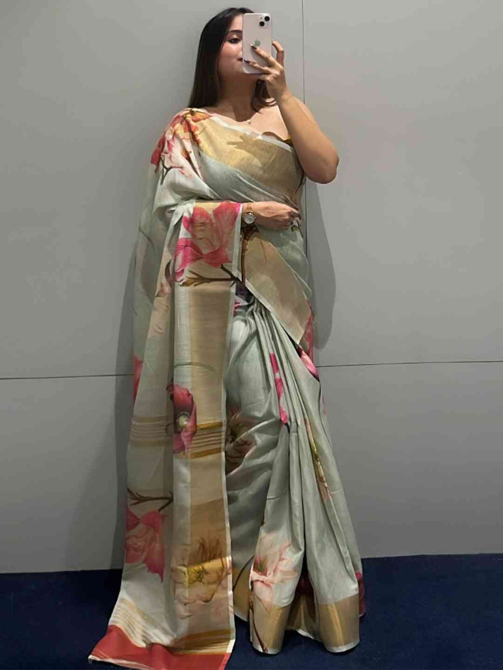 Close-up of Floral Elegance Pure Linen Saree fabric
