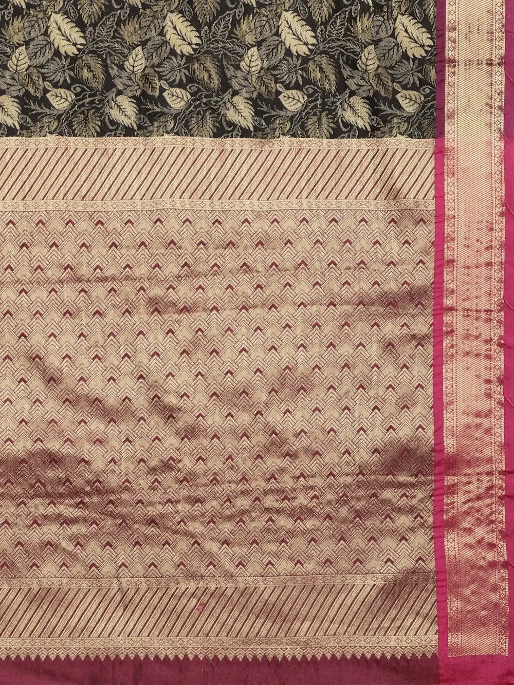 Stylish Kanjivaram Silk Saree Woven Design With Zari Work