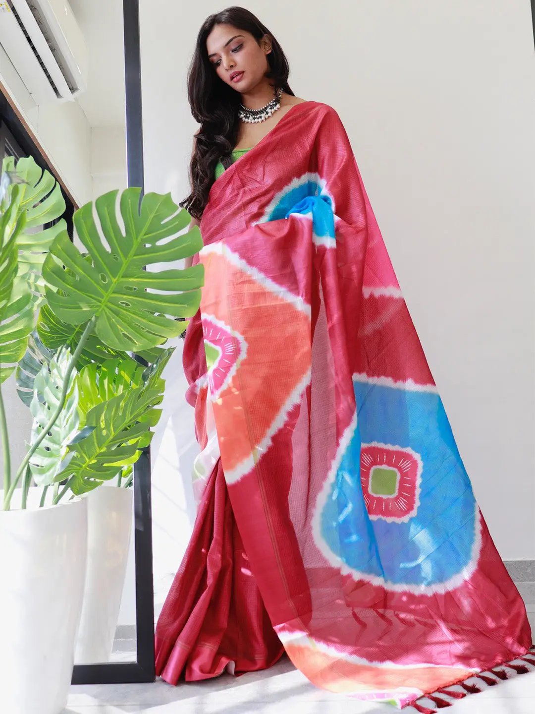 Designer red saree with bold tie dye digital print