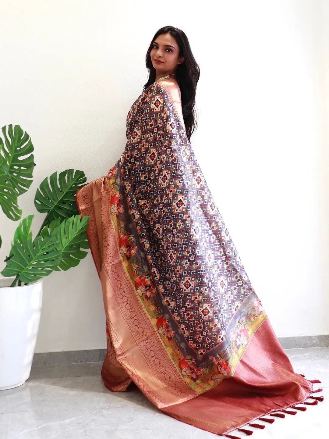 Back view of Moonga Silk Kota Doriya Patola printed saree