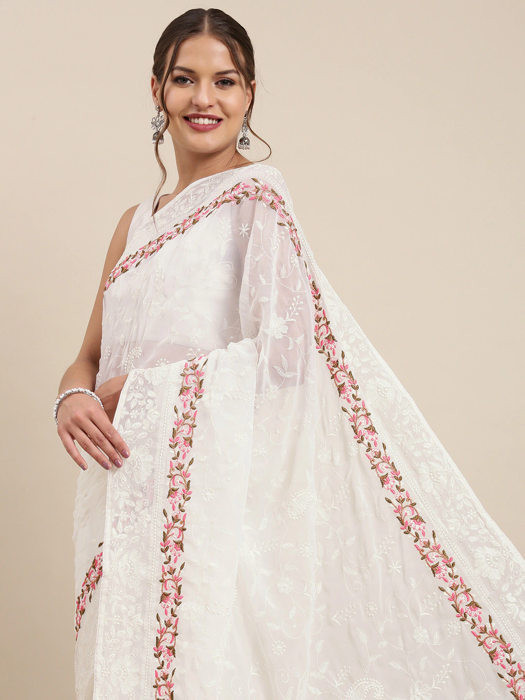  White Floral Embroidered Chikankari Saree
