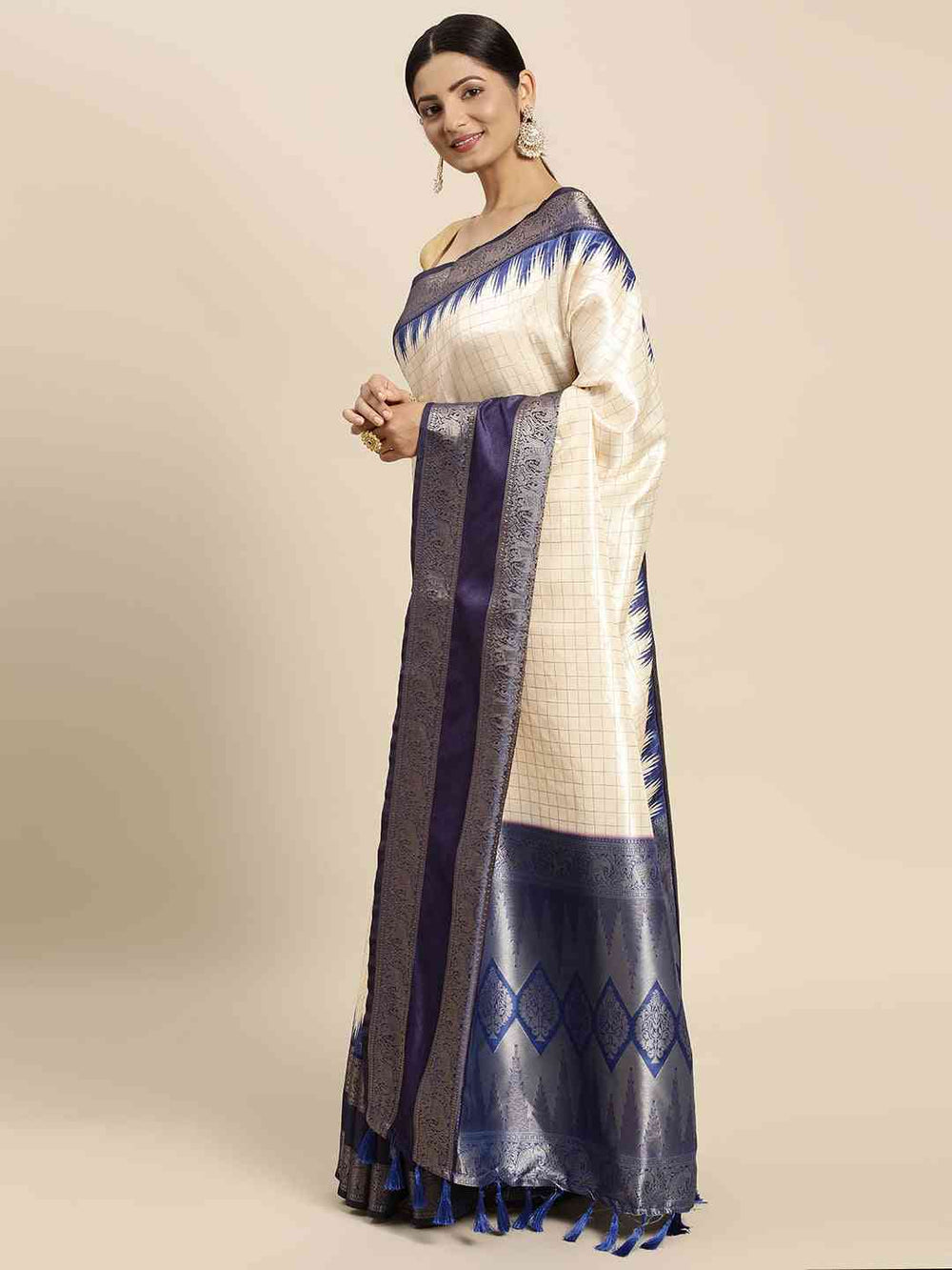  Banarasi Silk Gadwal Pattu Saree With Zari weaving