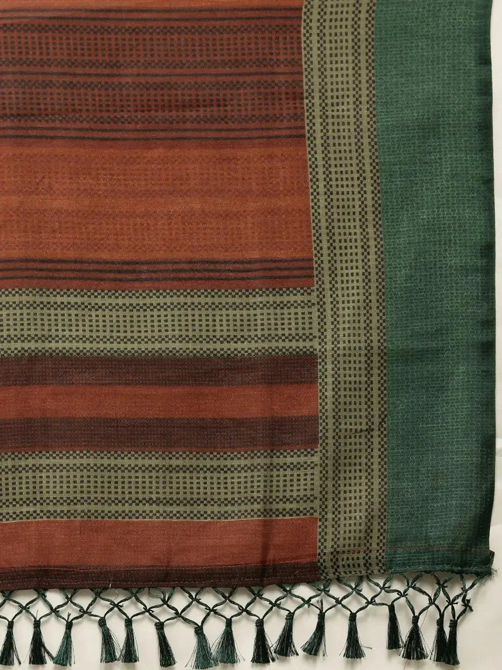  Latest Geometric Print Silk Saree