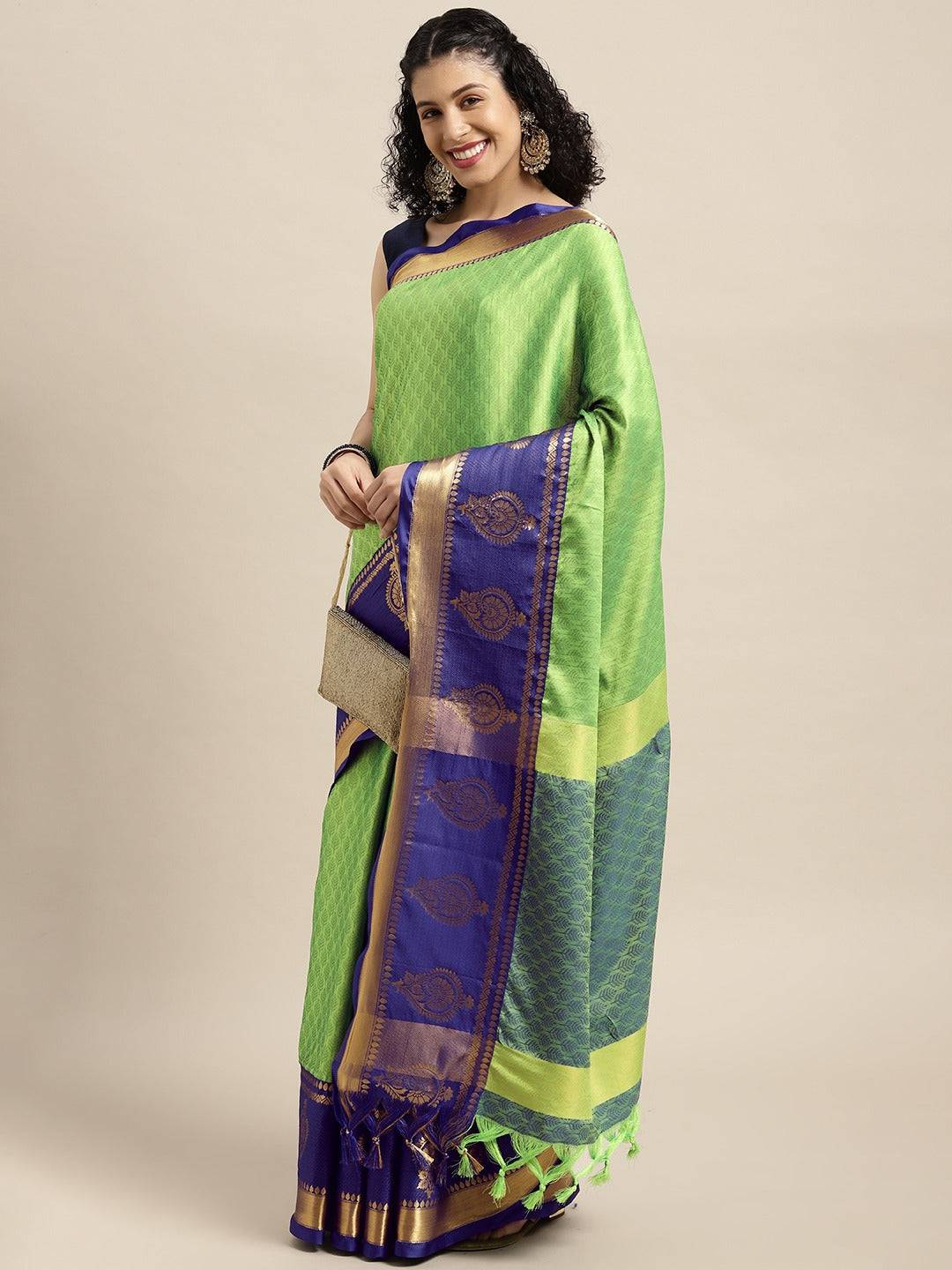 Uppada Cotton Silk Saree With Self Butti