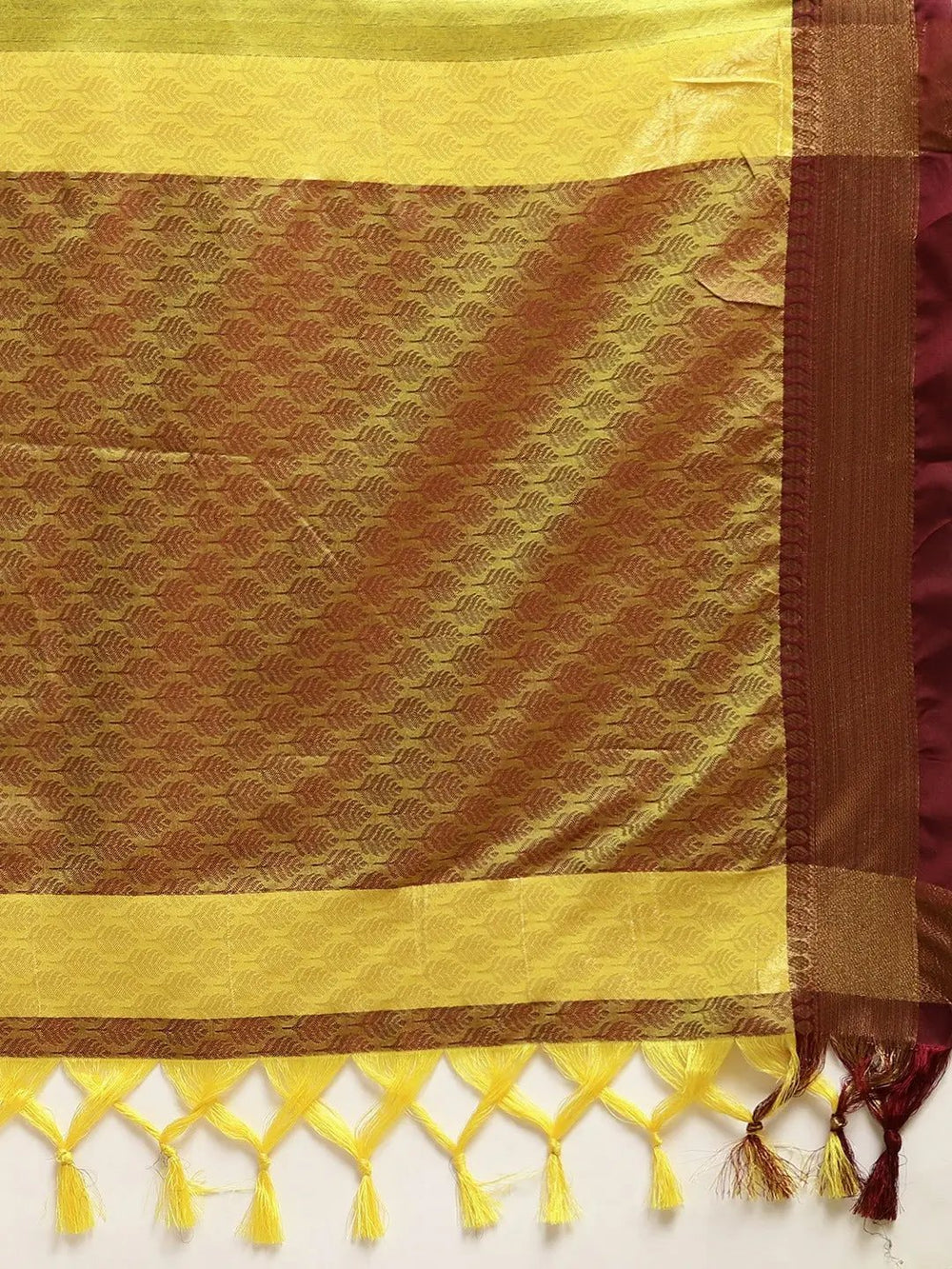 Uppada Cotton Silk Saree With Self Butti