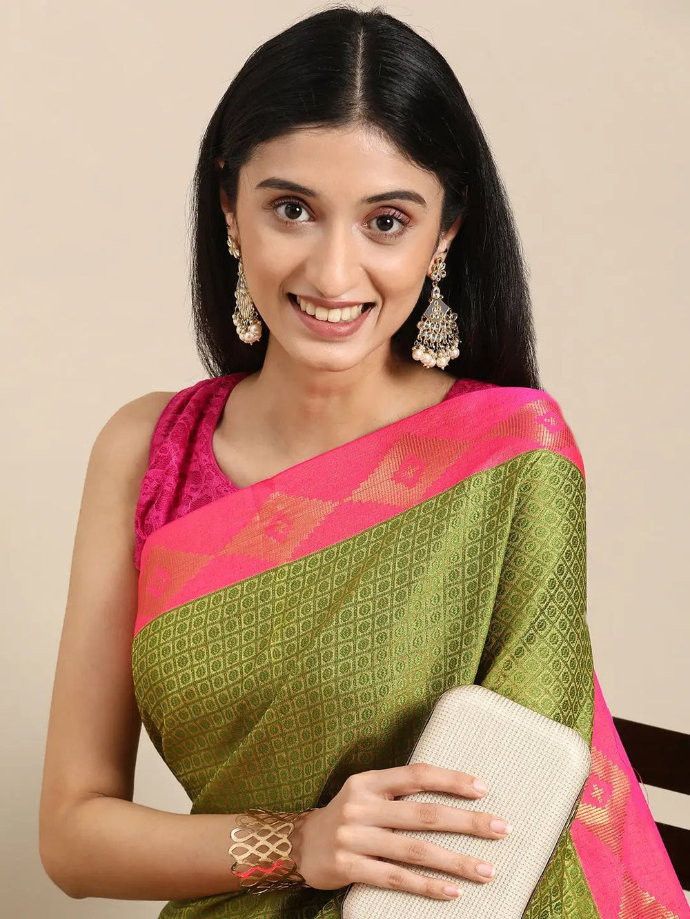 Uppada Cotton Silk Saree With Self Butti Design