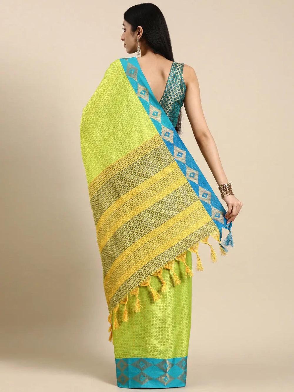 Uppada Cotton Silk Saree With Self Butti Design