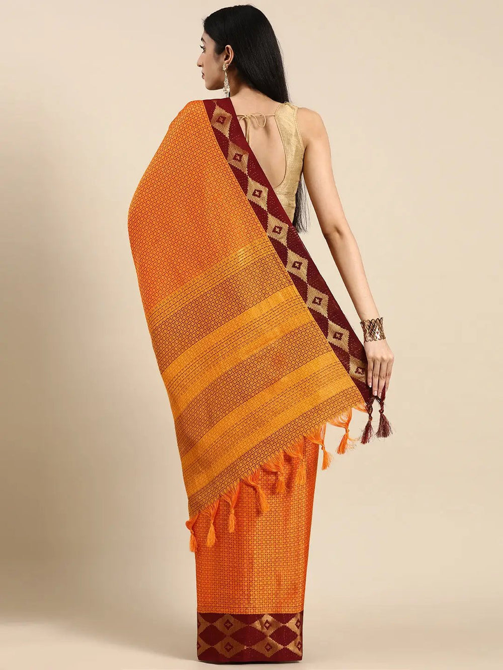Uppada Cotton Silk Saree With Self Butti Design