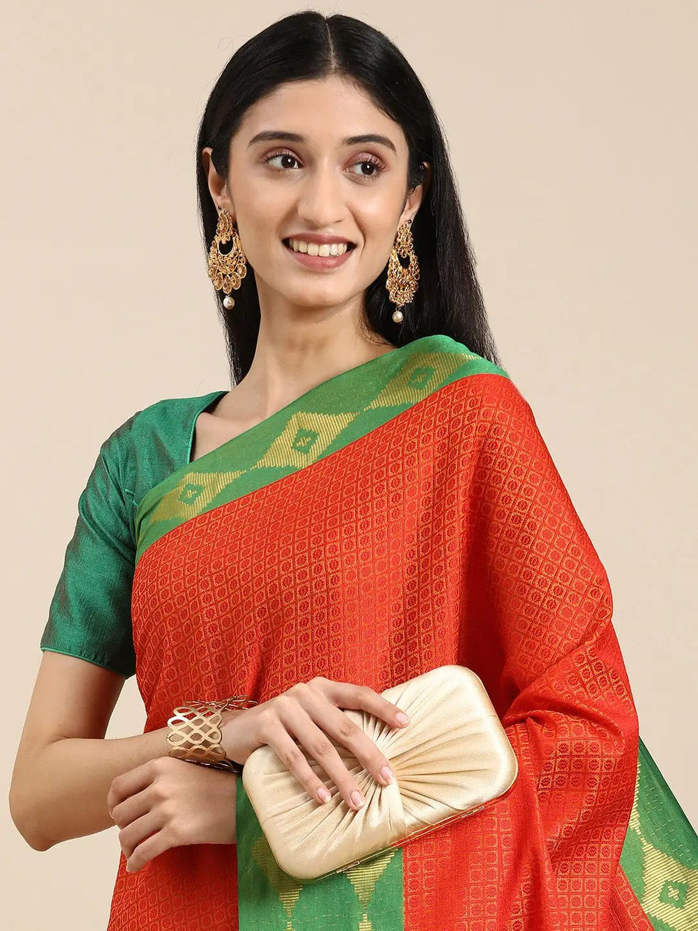Uppada Cotton Silk Saree With Self Butti Design