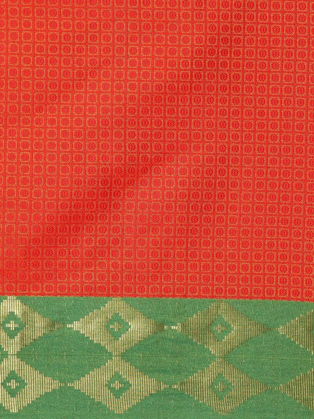 Uppada Cotton Silk Saree With Self Butti Design