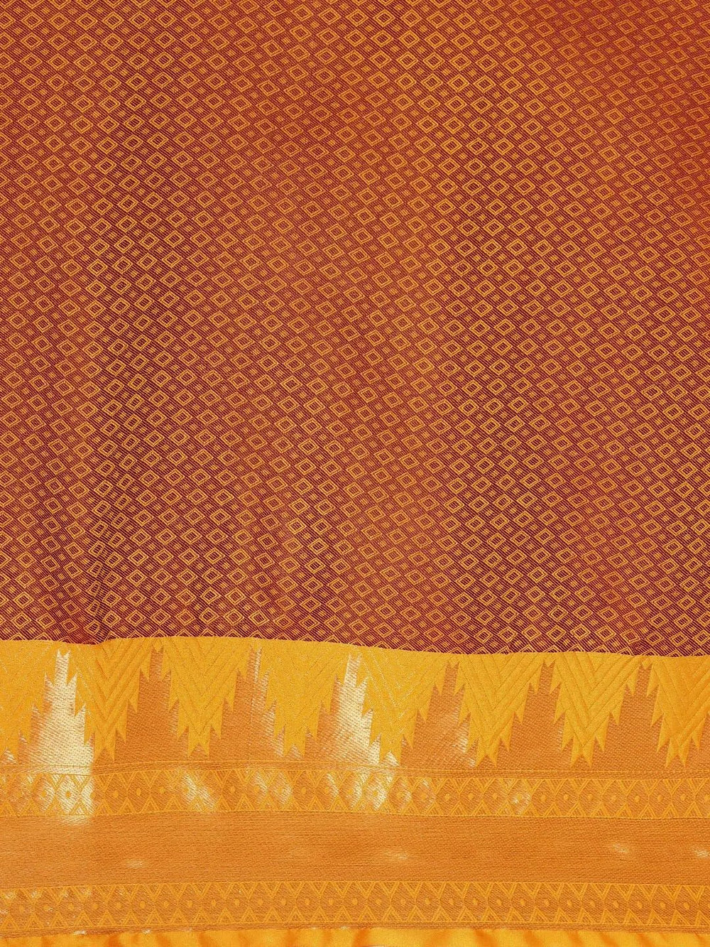 Uppada Cotton Silk Saree With Self Butti