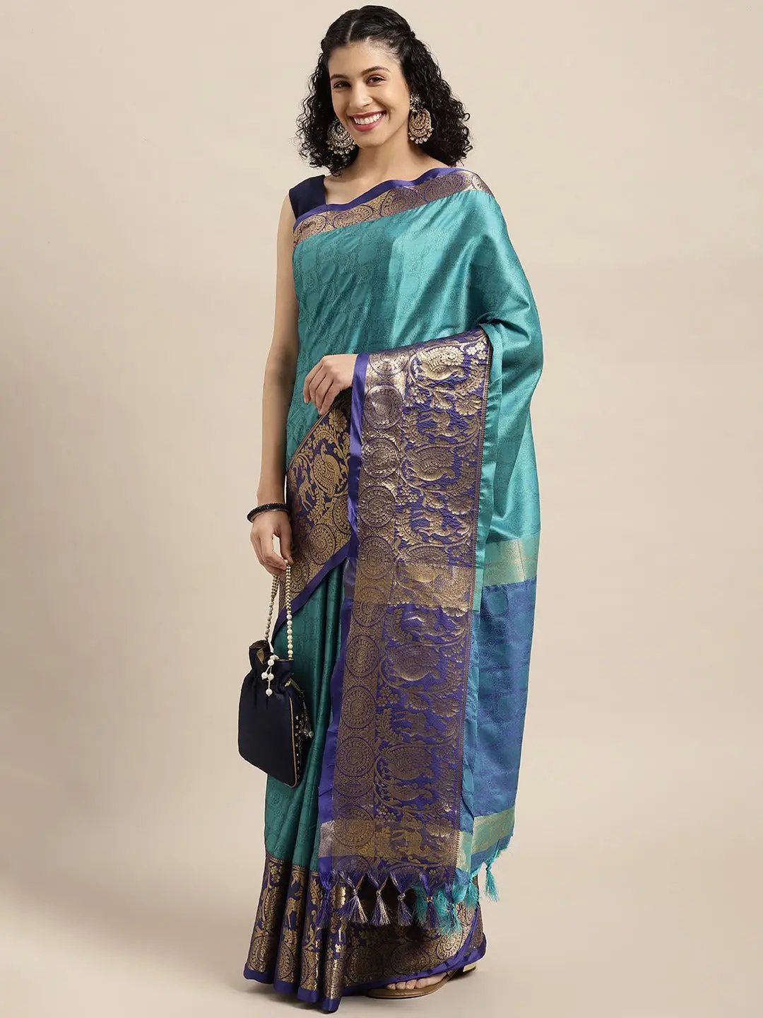 Uppada Cotton Silk Saree With Self Butti