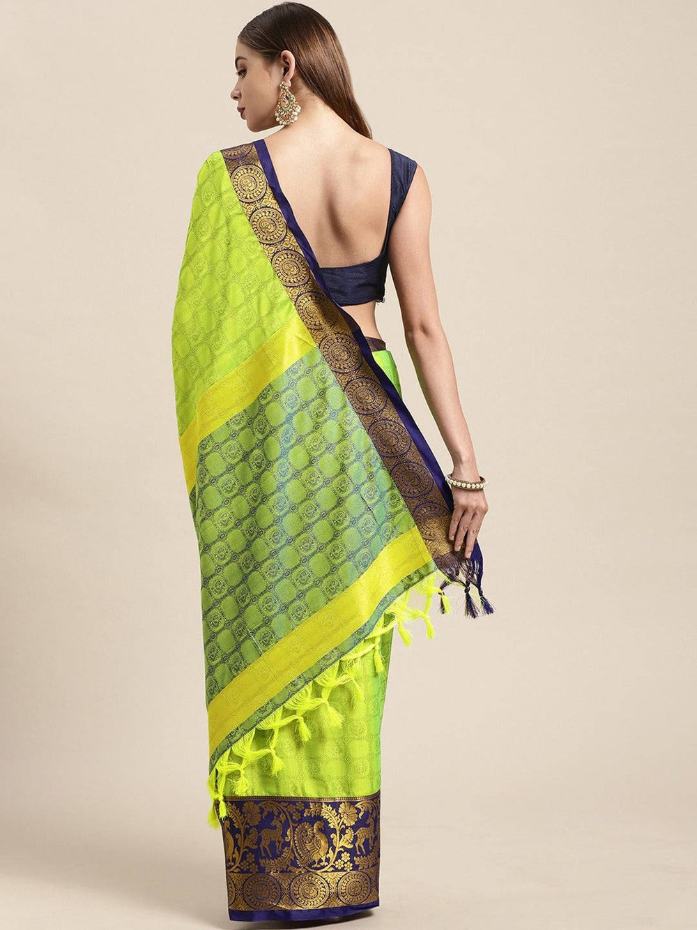 Uppada Cotton Silk Saree With Self Butti