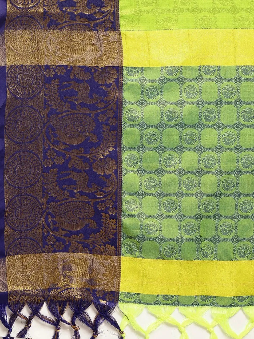 Uppada Cotton Silk Saree With Self Butti