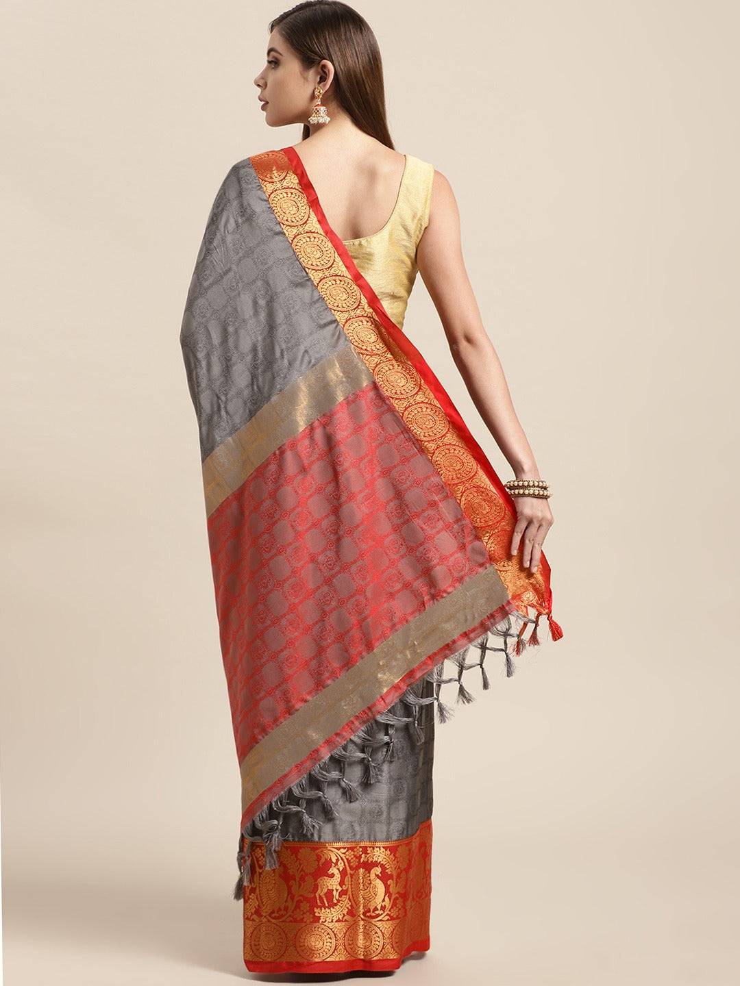 Uppada Cotton Silk Saree With Self Butti