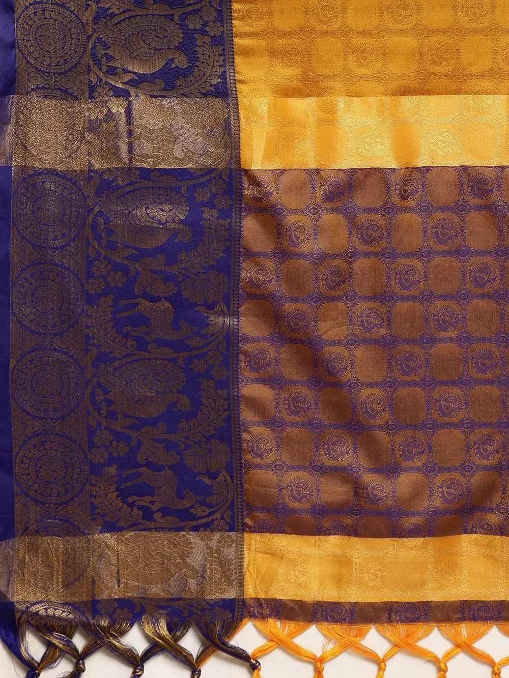 Uppada Cotton Silk Saree With Self Butti