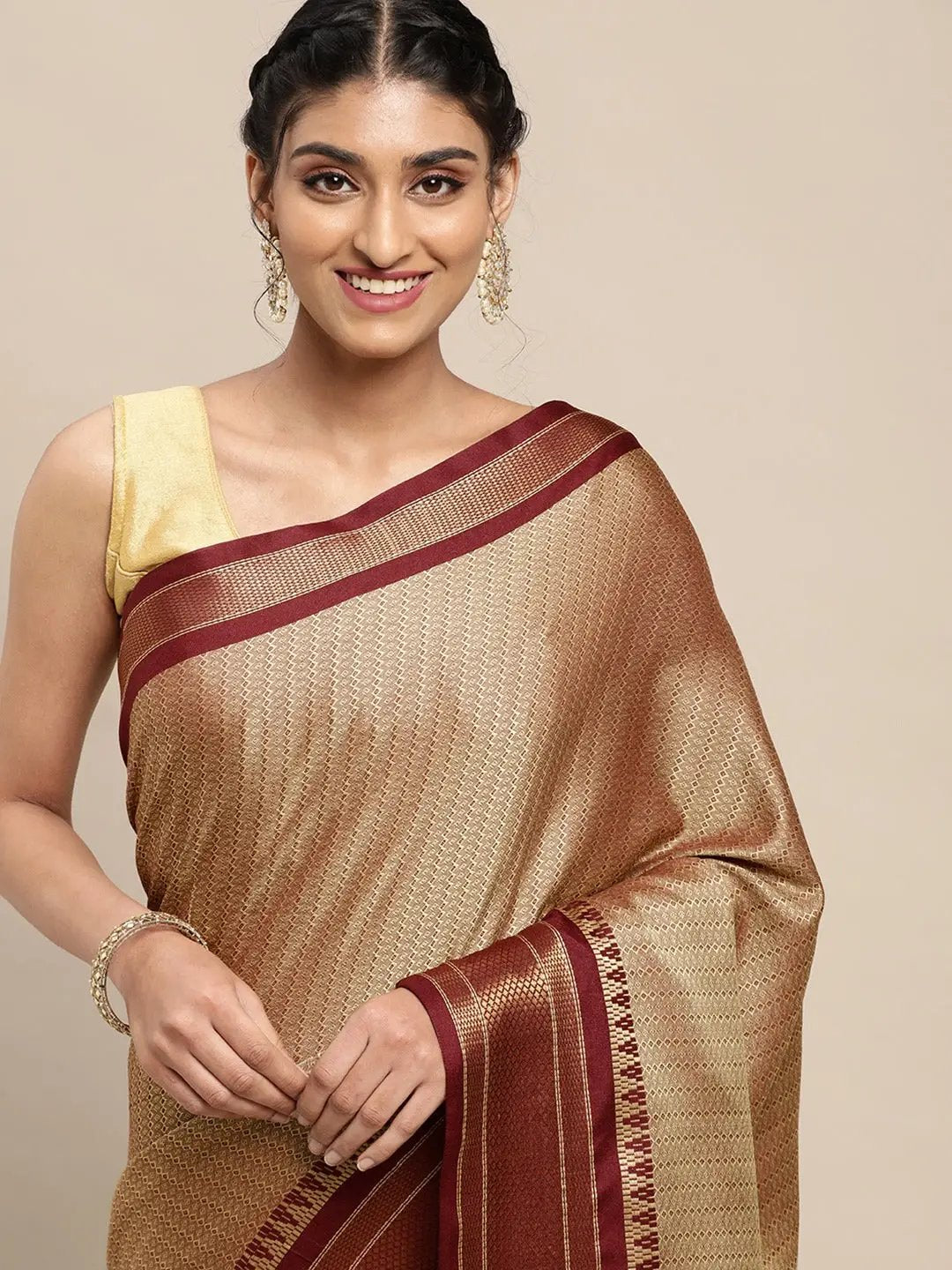 Uppada Cotton Silk Saree With Self Butti