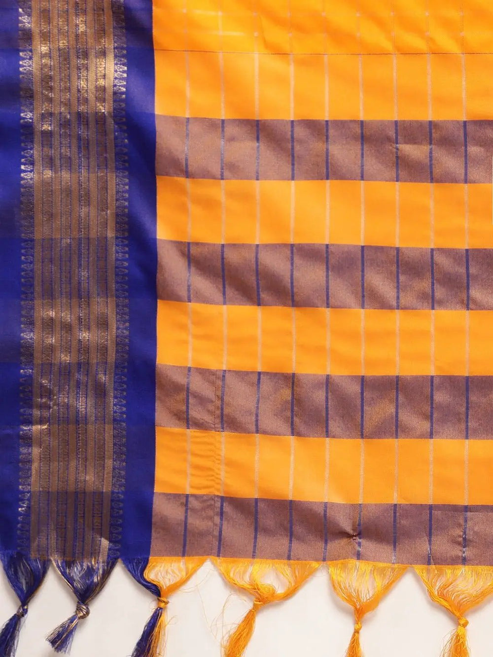 Uppada Cotton Silk Saree With Self Butti