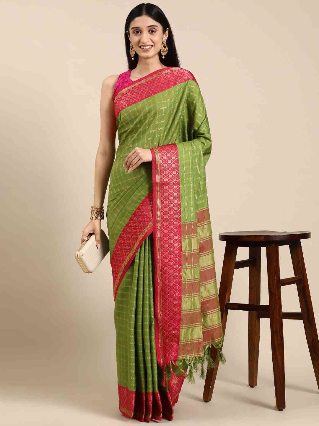   Small Chex Uppada Cotton Silk Saree   collapse