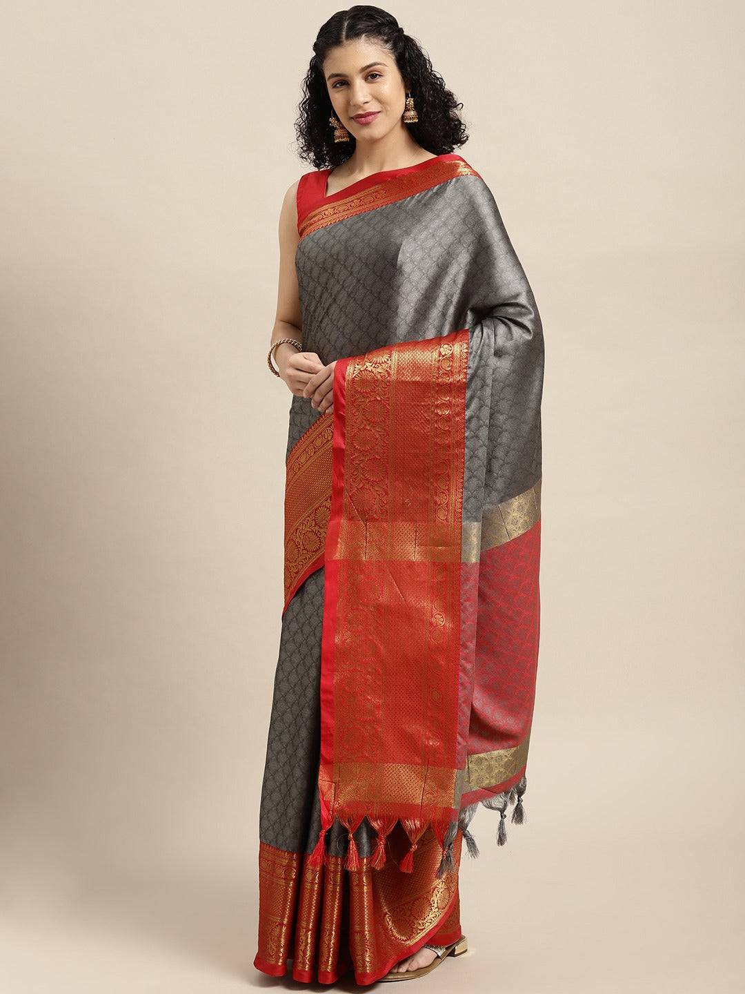 Uppada Cotton Silk Saree With Self Butti
