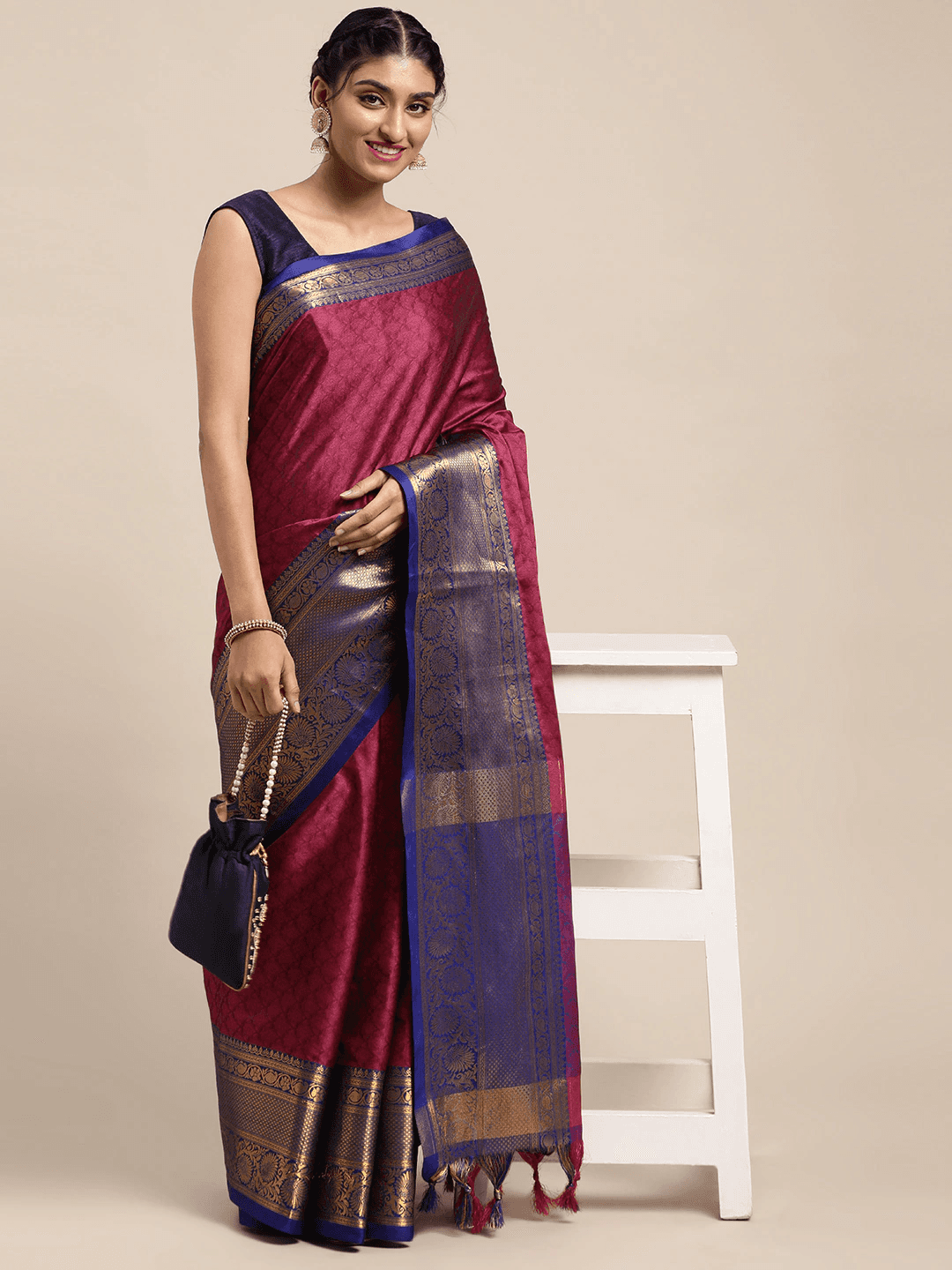Uppada Cotton Silk Saree With Self Butti