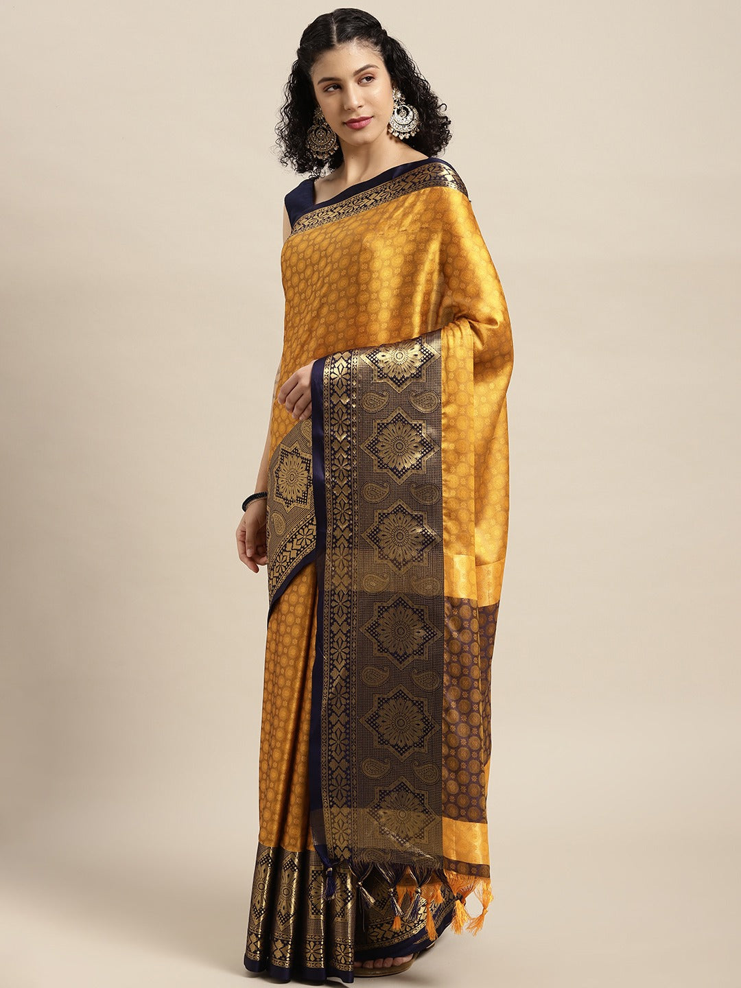 Buy Uppada Cotton Silk Saree With Self Butti | Vastranand