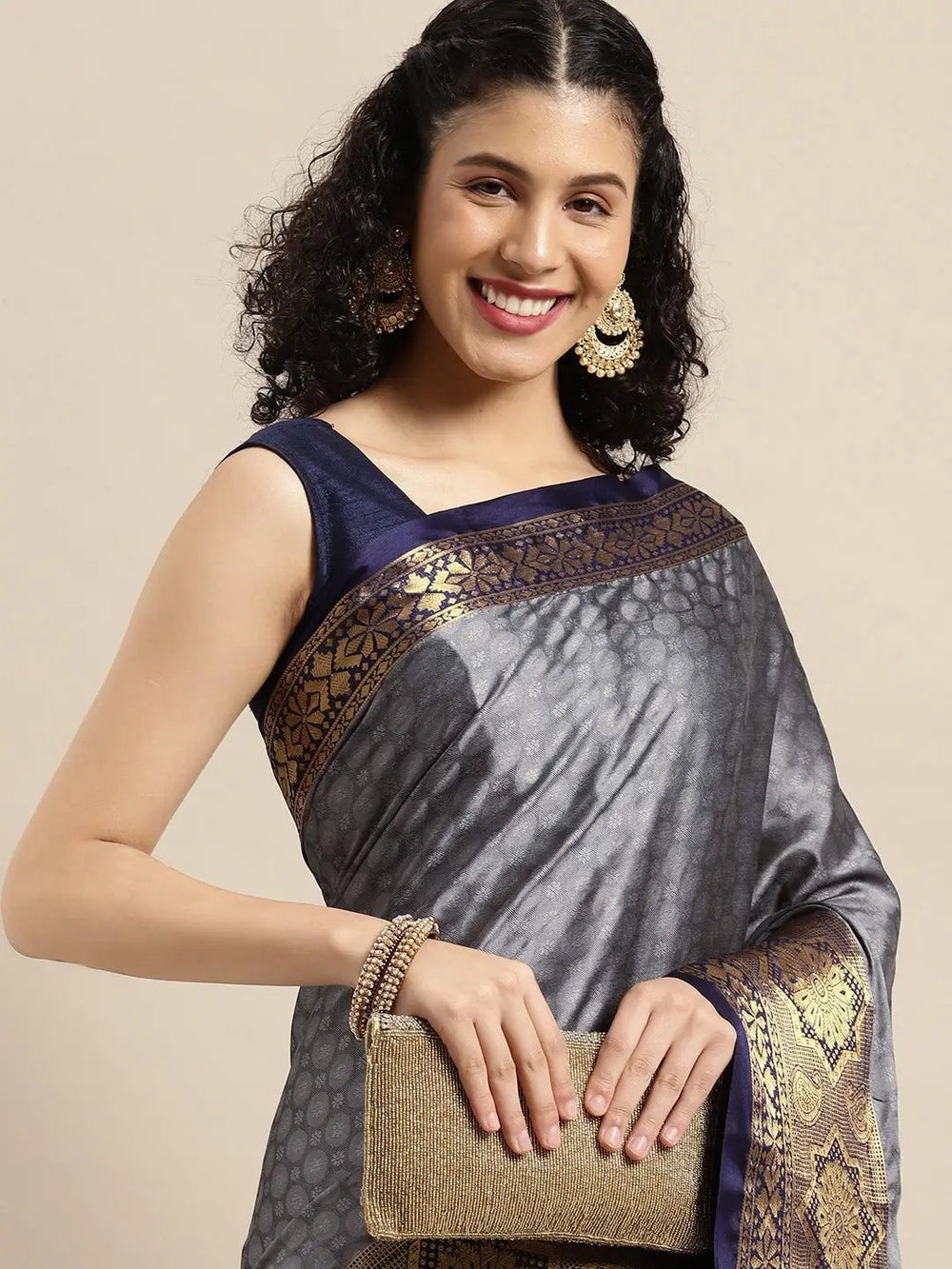 Uppada Cotton Silk Saree With Self Butti