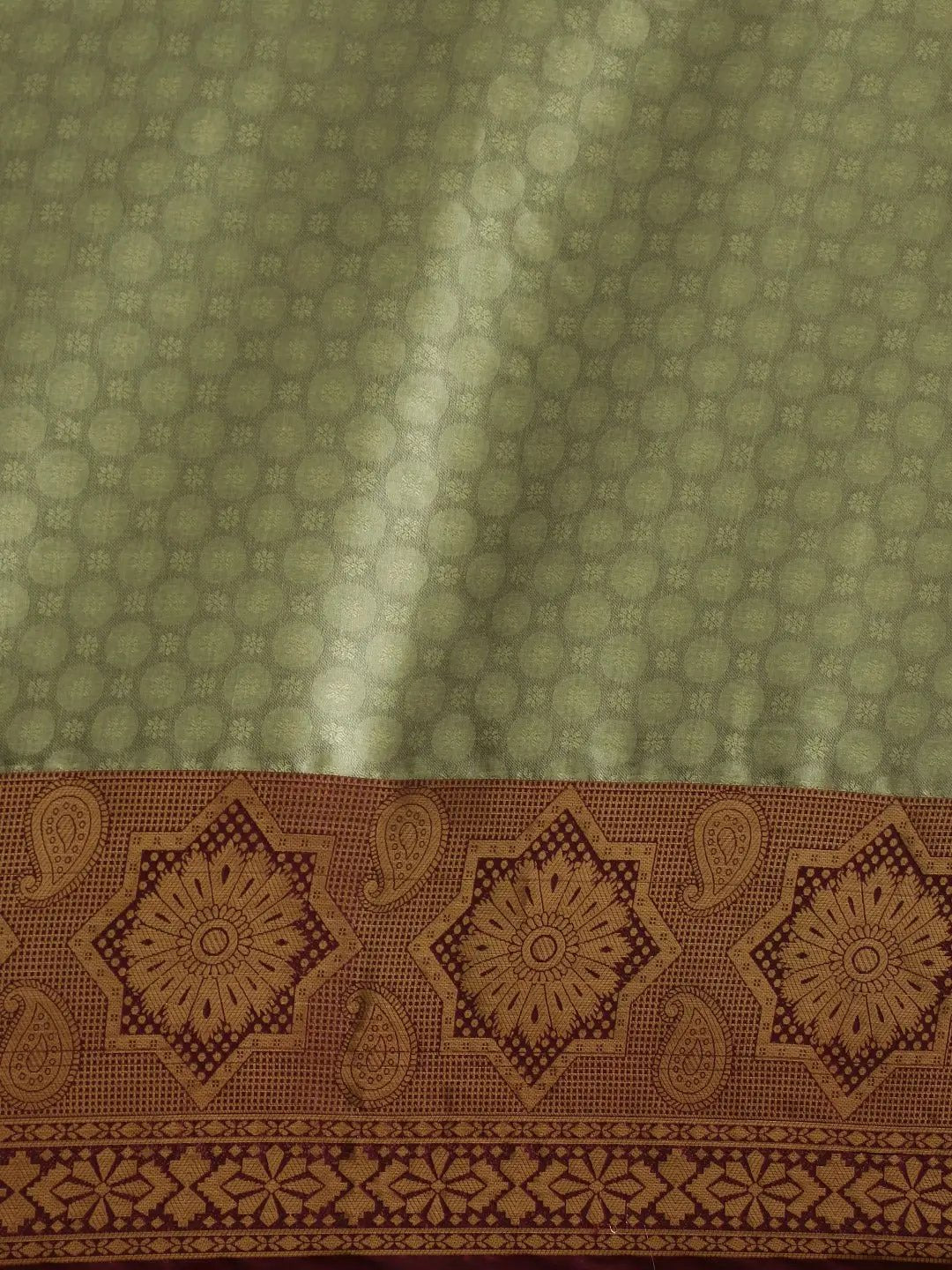 Uppada Cotton Silk Saree With Self Butti