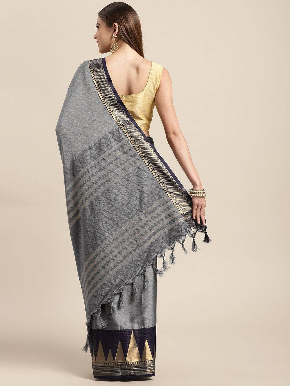 Self Butti Uppada Cotton Silk Saree at Vastranand.