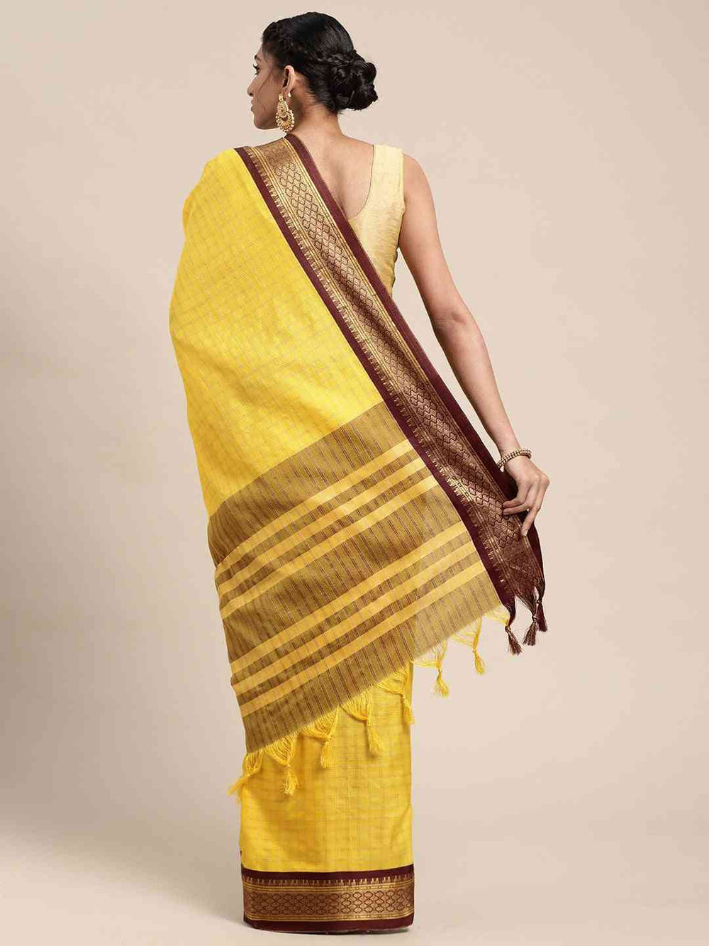 Self Butti Uppada Cotton Silk Saree at Vastranand.