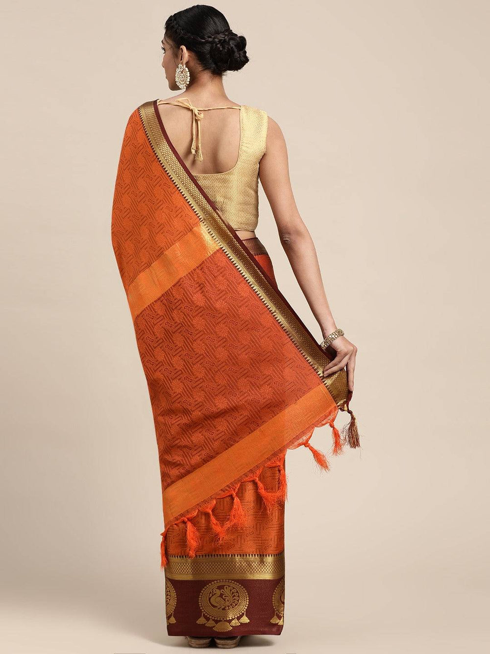 Uppada Cotton Silk Saree With Self Butti