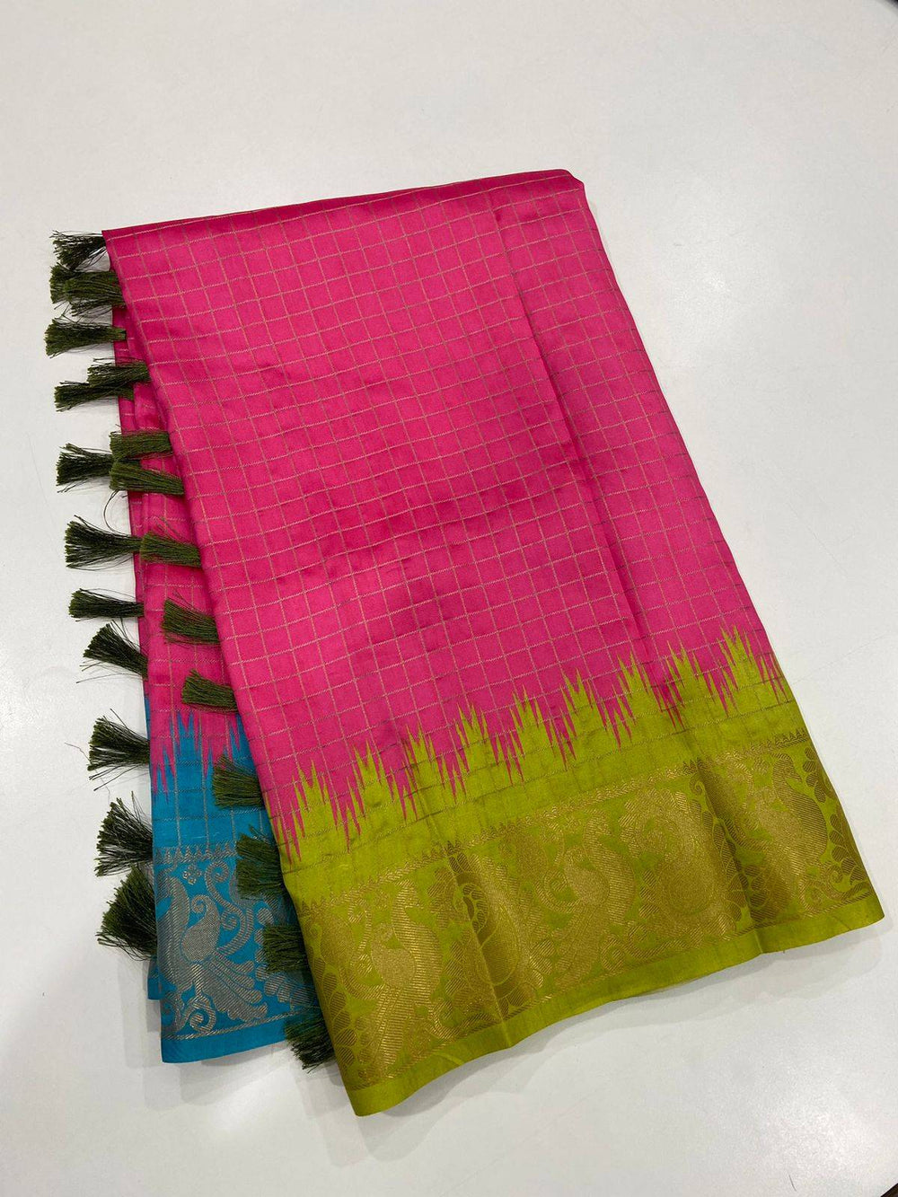 Elegant pink and green Gadwal Pattu Saree design
