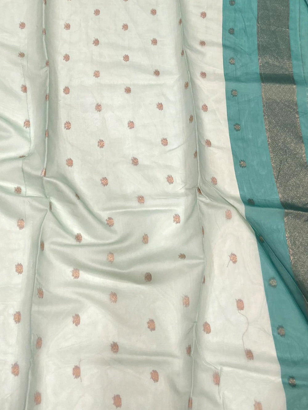 Mint Green Flower Vely Print Saree