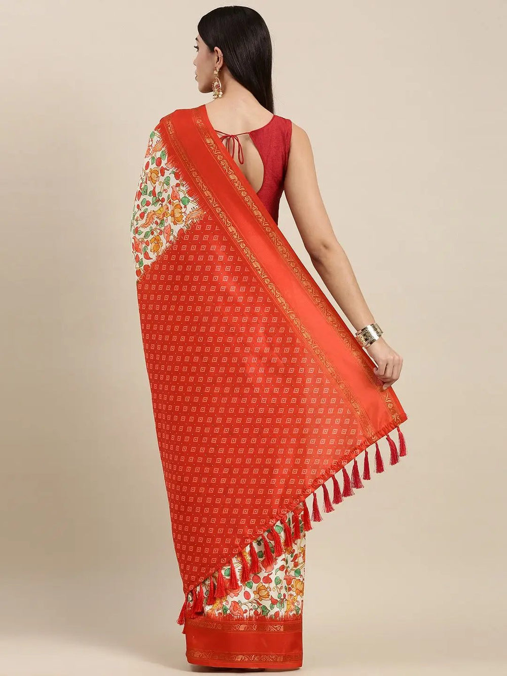 Lastest Flower Digital Print Soft Silk Saree
