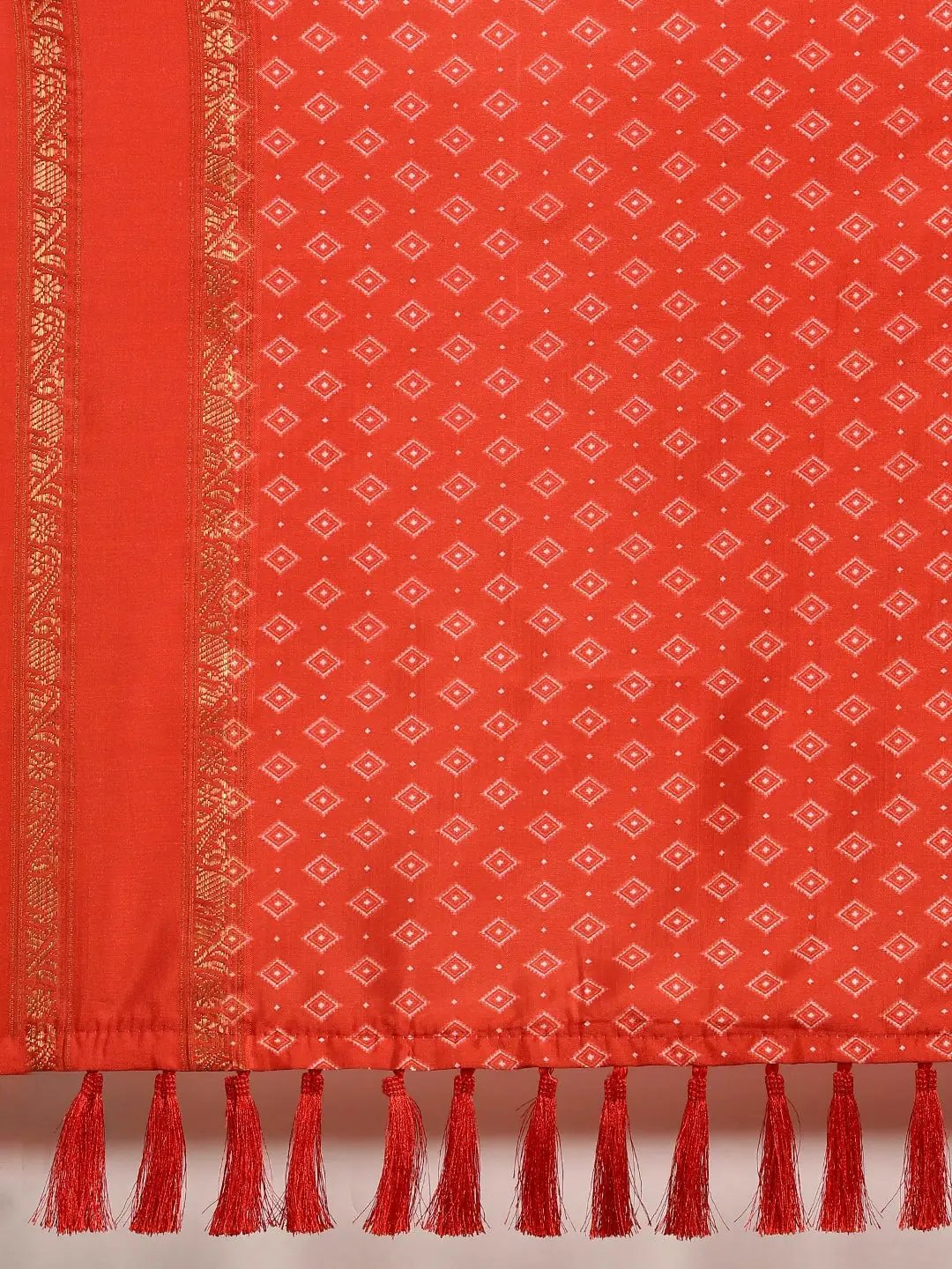 Lastest Flower Digital Print Soft Silk Saree
