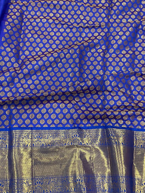 Pink Kanjivaram Checked Saree With Radiant Zari Border