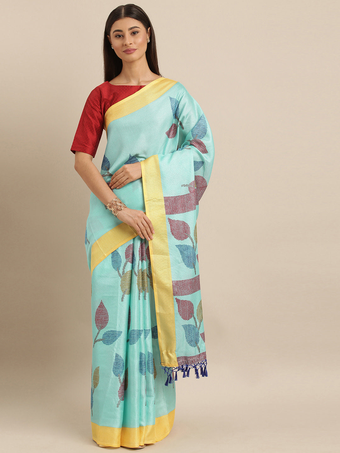 Stylish Solid Silk Saree With Floral Print 