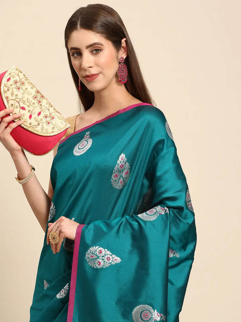 Banarasi Zari Silk Saree With Ethnic Motifs
