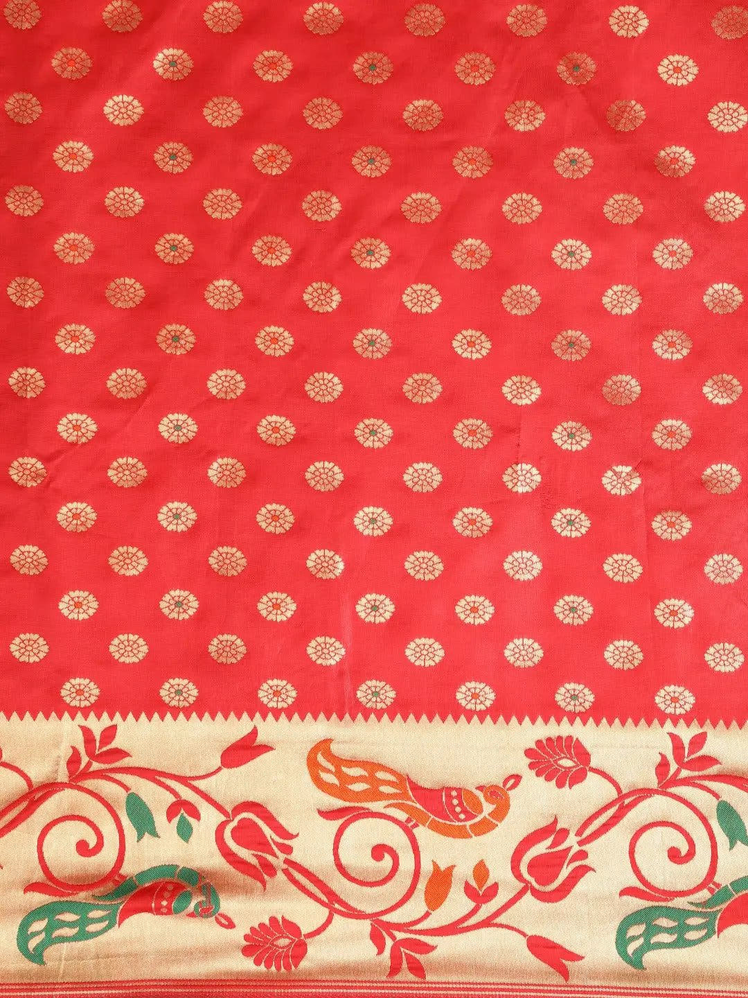 Beautiful Banarasi Silk Saree with Woven Design