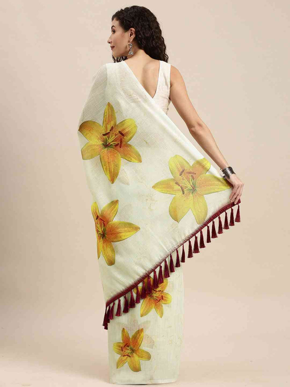  Beautiful Linen Floral Printed Saree