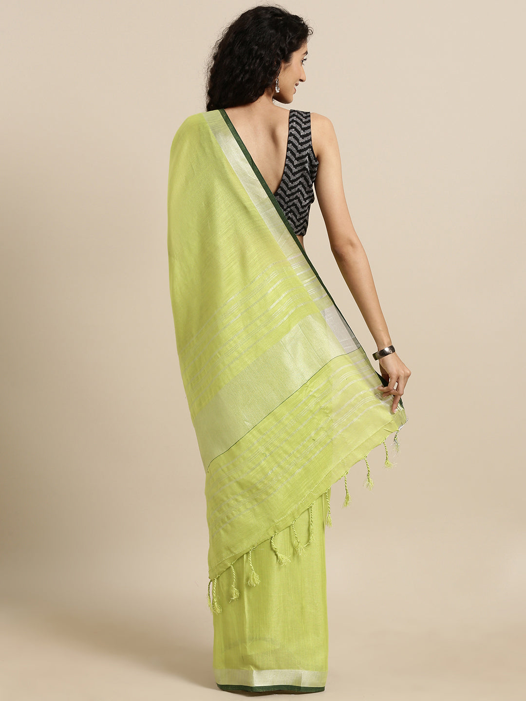  Exclusive Solid Linen Saree With Zari Border