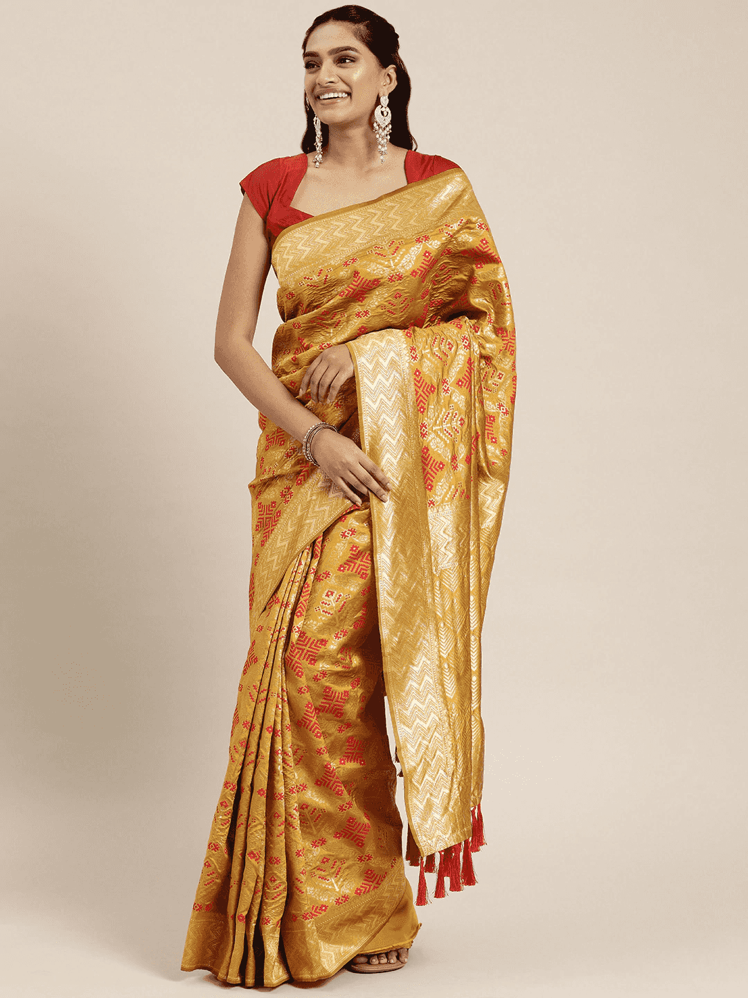  Patola Silk Saree With Woven Design And Zari Border