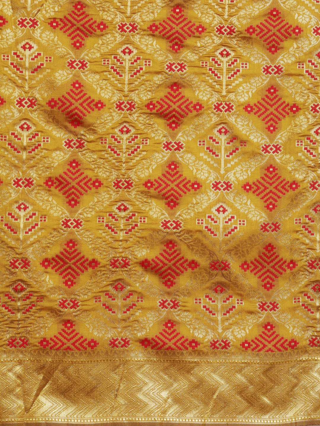  Patola Silk Saree With Woven Design And Zari Border