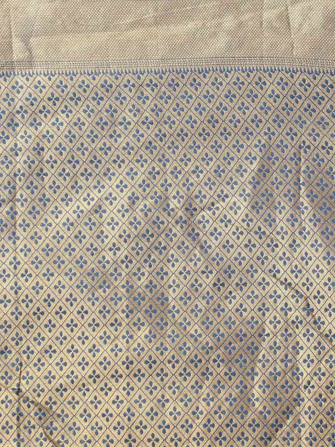 Beautiful Banarasi Patola Silk Saree With Zari Work
