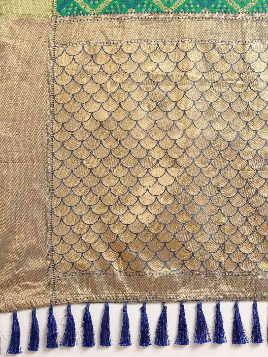 Beautiful Banarasi Patola Silk Saree With Zari Work